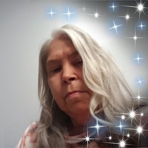 Meet your Posher, Renee